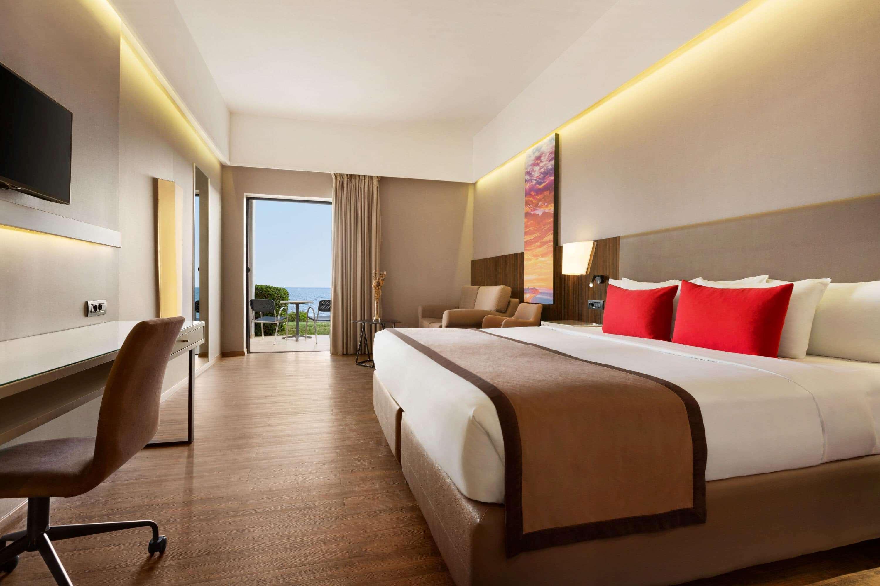 Hotel Ramada Plaza By Wyndham Thraki Alejandrópolis Exterior foto A room at the hotel