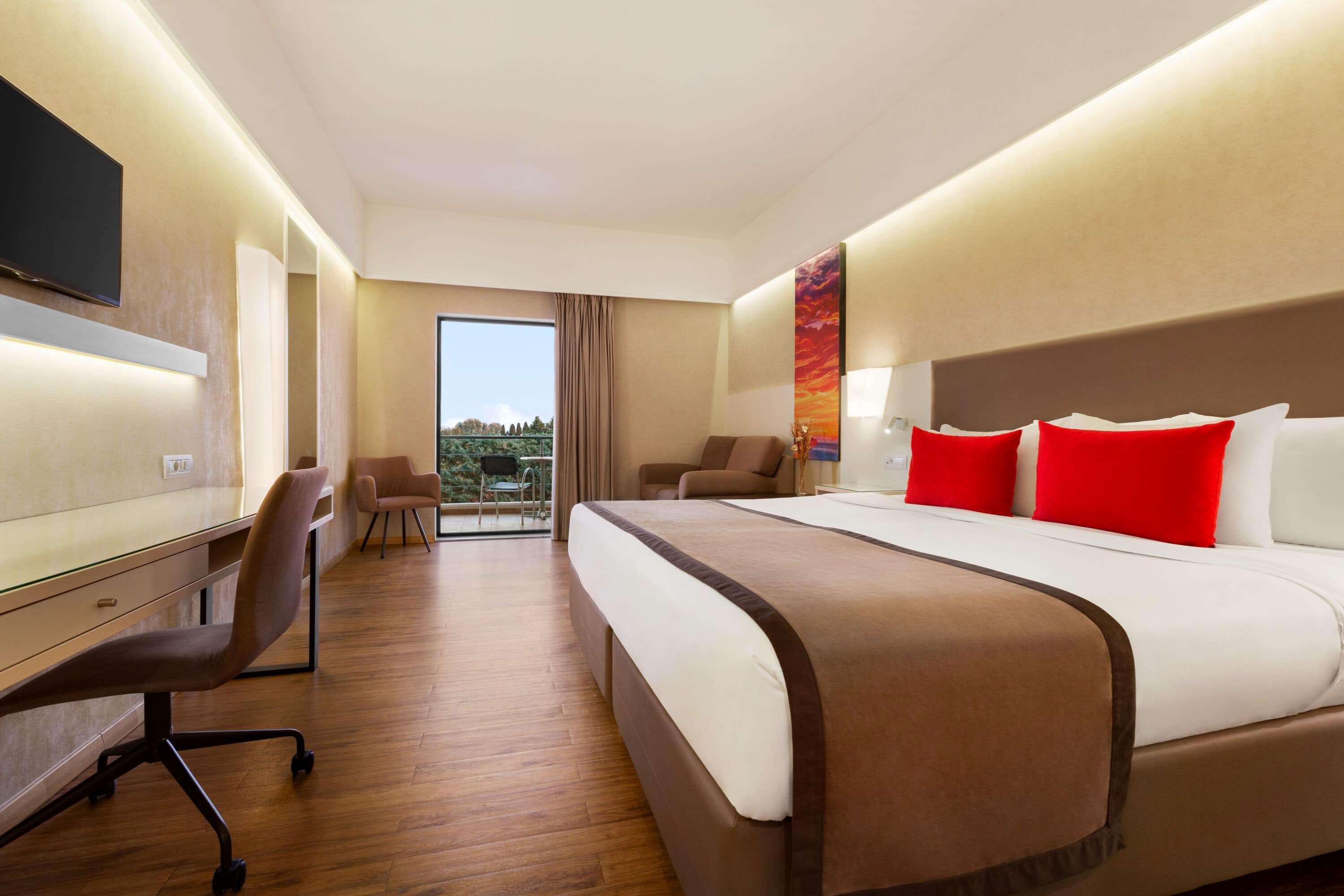 Hotel Ramada Plaza By Wyndham Thraki Alejandrópolis Exterior foto A typical room at the hotel